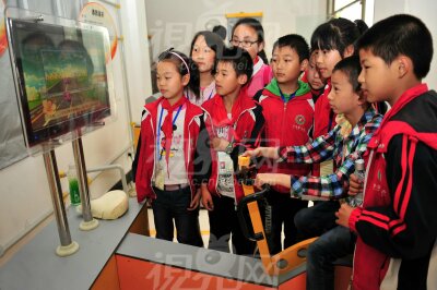 湖北省夷陵流动科技馆巡展